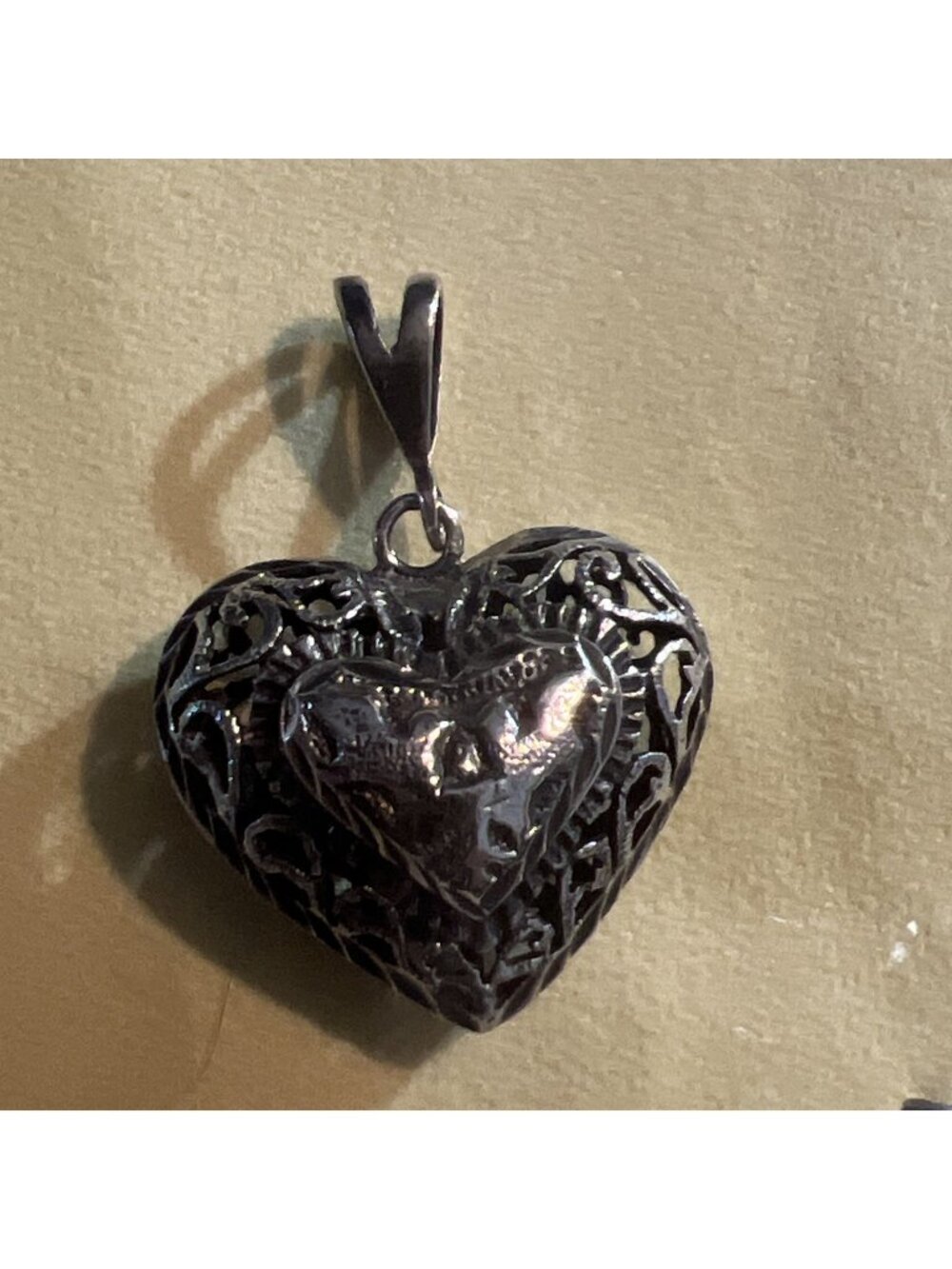 925 Sterling Silver Carved Kissing Birds Puffy Filigree Heart Pendant